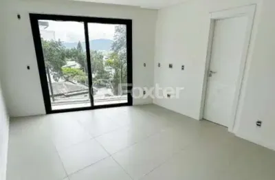 Kitnet / stúdio à venda na rua das acácias, 116, carvoeira, florianópolis, 23 m2 por r$ 450.000