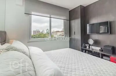 Apartamento com 1 quarto à venda na rua curvelo, 130, petrópolis, porto alegre, 45 m2 por r$ 670.000