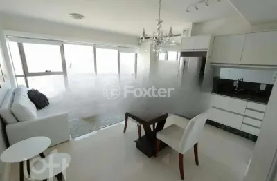 Kitnet / stúdio à venda na avenida borges de medeiros, 2277, centro histórico, porto alegre, 38 m2 por r$ 690.000