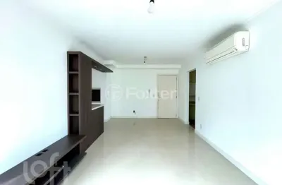 Apartamento com 2 quartos à venda na rua doutor barcelos, 615, tristeza, porto alegre, 68 m2 por r$ 690.000