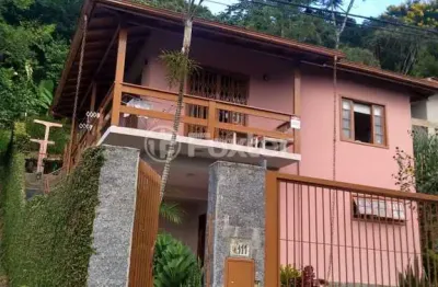 Casa com 4 quartos à venda na servidão da figueira velha, 111, córrego grande, florianópolis, 140 m2 por r$ 980.000