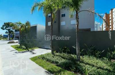 Apartamento com 2 quartos à venda na rua brasil, 1375, centro, canoas, 56 m2 por r$ 420.000