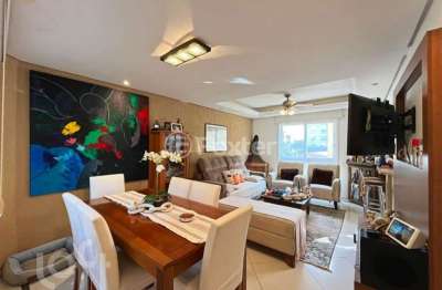 Casa em condomínio fechado com 3 quartos à venda na rua doutor armando barbedo, 1114, tristeza, porto alegre, 206 m2 por r$ 750.000