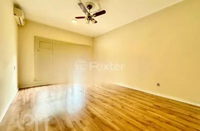 Casa com 3 quartos à venda na rua alberto torres, 100, centro, canoas, 222 m2 por r$ 890.000