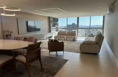 Apartamento com 3 quartos à venda na travessa nova trento, 57, tristeza, porto alegre, 217 m2 por r$ 2.800.000