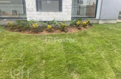 Casa em condomínio fechado com 3 quartos à venda na rua paraná, 715, neópolis, gravataí por r$ 1.690.000