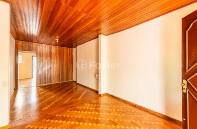 Casa com 2 quartos à venda na Rua Dona Amélia, 56, Santa Tereza, Porto Alegre, 110 m2 por R$ 830.000