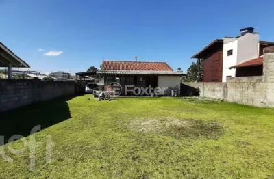 Casa com 4 quartos à venda na rua bertoldo manoel rodrigues, 223, enseada de brito, palhoça, 74 m2 por r$ 600.000