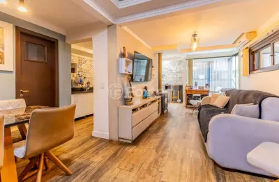 Casa em condomínio fechado com 3 quartos à venda na Rua Humberto de Campos, 1051, Partenon, Porto Alegre, 155 m2 por R$ 530.000