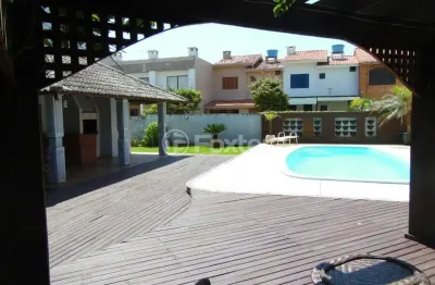 Casa com 5 quartos à venda na rua júlio de castilhos, 1099, centro, imbé, 223 m2 por r$ 1.750.000