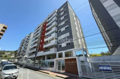 Apartamento com 3 quartos à venda na rua felipe domingos petry, 600, praia comprida, são josé, 114 m2 por r$ 850.000