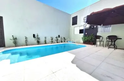 Casa com 5 quartos à venda na rua vinte e quatro de setembro, 961, centro, tramandaí, 250 m2 por r$ 1.600.000
