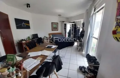 Apartamento com 1 quarto à venda na rua fernando machado, 192, centro, florianópolis, 33 m2 por r$ 390.000