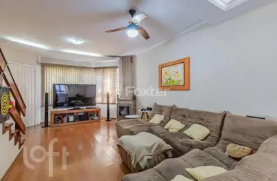 Casa com 3 quartos à venda na rua nildo delfino, 71, parque da matriz, cachoeirinha, 200 m2 por r$ 689.000