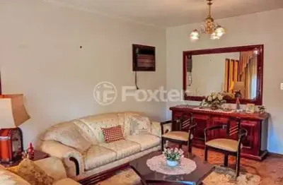 Casa com 3 quartos à venda na rua primeiro de maio, 283, niterói, canoas, 210 m2 por r$ 836.000