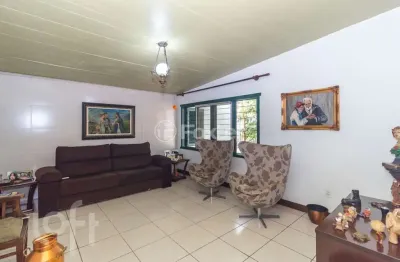 Casa com 3 quartos à venda na rua nicolau copérnico, 65, sarandi, porto alegre, 107 m2 por r$ 390.000