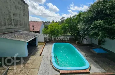 Casa com 2 quartos à venda na rua jenor cardoso jarros, 94, jardim itu sabará, porto alegre, 228 m2 por r$ 650.000