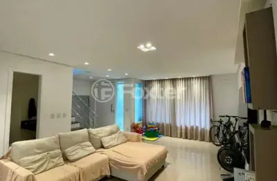 Casa em condomínio fechado com 3 quartos à venda na rua joão baptista tedesco, 46, mário quintana, porto alegre, 138 m2 por r$ 650.000