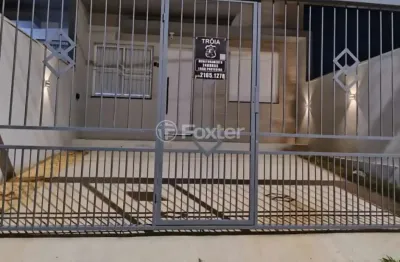 Casa com 2 quartos à venda na avenida vereador clóvis elias prytula, 85, central parque, cachoeirinha, 57 m2 por r$ 392.000