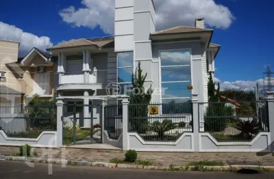 Casa com 3 quartos à venda na rua zulmira rodrigues da silva, 300, parque da matriz, cachoeirinha, 248 m2 por r$ 1.500.000