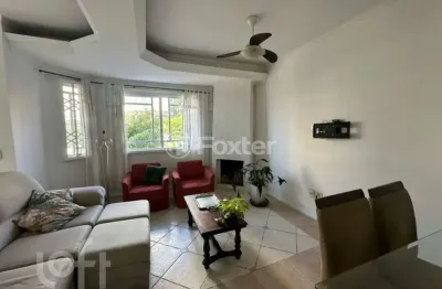 Casa com 3 quartos à venda na rua doutor castro de menezes, 1041, vila assunção, porto alegre, 160 m2 por r$ 550.000