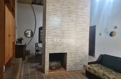 Casa com 4 quartos à venda na rua arnaldo josé berger, 2882, centro, cidreira, 148 m2 por r$ 390.000