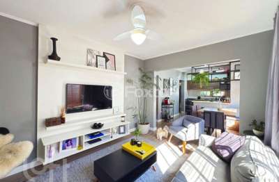 Casa com 3 quartos à venda na Rua Serafim Alencastro, 144, Sarandi, Porto Alegre, 144 m2 por R$ 710.000