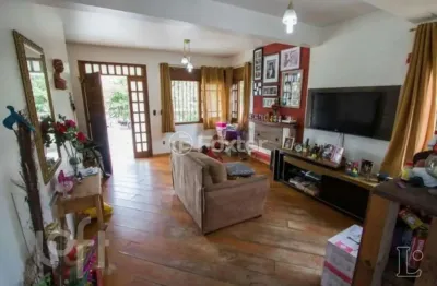 Casa com 3 quartos à venda na Rua Fernando Borba, 260, Ipanema, Porto Alegre, 245 m2 por R$ 800.000