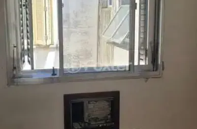 Apartamento com 2 quartos à venda na rua teixeira de freitas, 41, santo antônio, porto alegre, 56 m2 por r$ 215.000