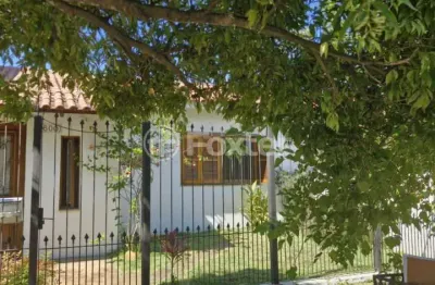 Casa com 3 quartos à venda na Rua das Araras, 1600, Harmonia, Canoas, 150 m2 por R$ 532.000