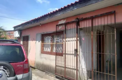 Casa com 3 quartos à venda na Avenida Ignês E. Fagundes, 56, Restinga, Porto Alegre, 190 m2 por R$ 160.000