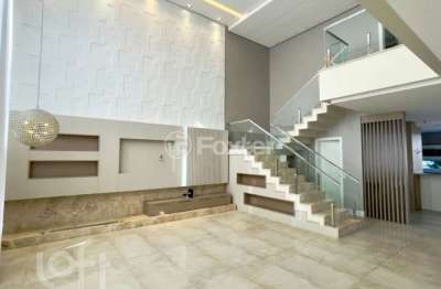 Casa com 3 quartos à venda na Rua Brasil, 1595, Centro, Canoas, 340 m2 por R$ 2.300.000