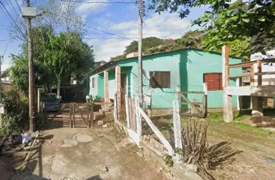 Casa com 2 quartos à venda na Rua Q, 45, Lomba do Pinheiro, Porto Alegre, 58 m2 por R$ 170.000
