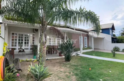 Casa com 3 quartos à venda na Rua Sete de Setembro, 50, Paes Leme, Imbituba, 220 m2 por R$ 1.350.000