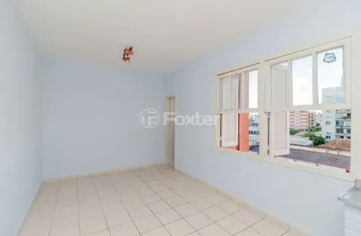 Kitnet / Stúdio à venda na Avenida da Azenha, 1091, Azenha, Porto Alegre, 19 m2 por R$ 130.000