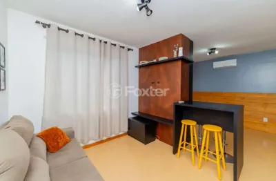 Kitnet / Stúdio à venda na Avenida Loureiro da Silva, 1788, Centro Histórico, Porto Alegre, 31 m2 por R$ 240.000