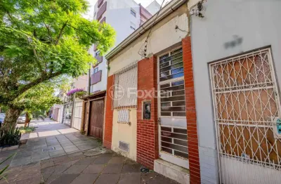 Casa com 3 quartos à venda na Rua Miguel Tostes, 709, Rio Branco, Porto Alegre, 100 m2 por R$ 480.000