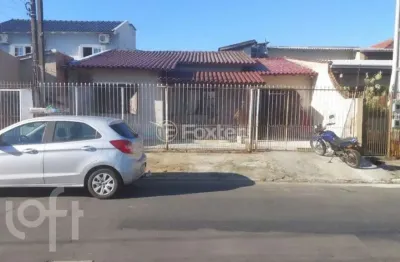 Casa com 4 quartos à venda na Rua Professora Antônia Escobar, 47, Harmonia, Canoas, 115 m2 por R$ 240.000