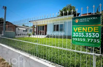 Casa com 3 quartos à venda na Rua do Ipê, 118, Ideal, Novo Hamburgo, 128 m2 por R$ 471.000