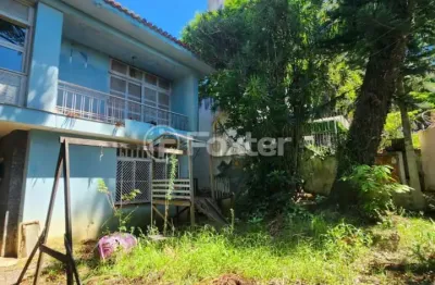 Casa com 3 quartos à venda na Rua Engenheiro Roberto Símonsen, 49, Petrópolis, Porto Alegre, 200 m2 por R$ 1.700.000