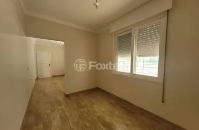 Casa com 3 quartos à venda na Avenida Carneiro da Fontoura, 285, Jardim São Pedro, Porto Alegre, 300 m2 por R$ 1.200.000