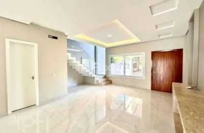 Casa com 3 quartos à venda na Rua Jequitibá, 28, Nossa Senhora das Graças, Canoas, 184 m2 por R$ 1.090.000