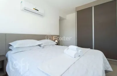 Apartamento com 2 quartos à venda na Rua Capitão Romualdo de Barros, 488, Carvoeira, Florianópolis, 67 m2 por R$ 800.000