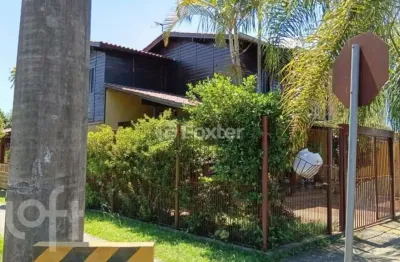 Casa com 3 quartos à venda na Rua dos Canários, 10, Igara, Canoas, 147 m2 por R$ 850.000