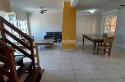 Casa com 3 quartos à venda na Rua Padre João Batista Reus, 617, Vila Conceição, Porto Alegre, 249 m2 por R$ 1.300.000