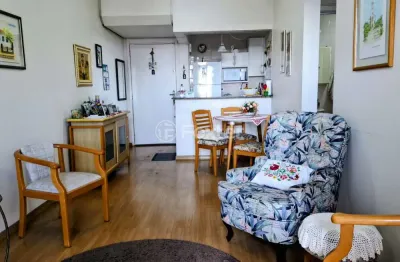 Apartamento com 2 quartos à venda na Avenida Guilherme Schell, 5382, Centro, Canoas, 63 m2 por R$ 300.000