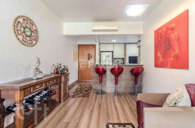 Apartamento com 2 quartos à venda na Travessa Carmem, 75, Floresta, Porto Alegre, 72 m2 por R$ 780.000