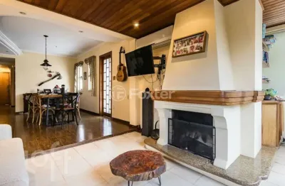 Apartamento com 2 quartos à venda na Rua Riveira, 321, Petrópolis, Porto Alegre, 126 m2 por R$ 639.000