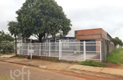 Casa com 2 quartos à venda na Rua Carlos Souza Feijó, 138, Parque Granja Esperança, Cachoeirinha, 80 m2 por R$ 160.000