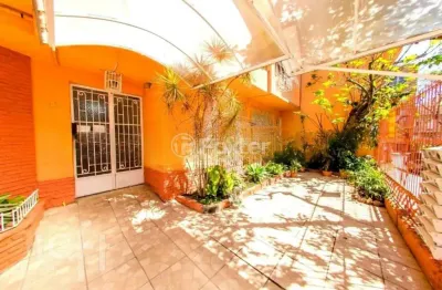 Apartamento com 2 quartos à venda na Travessa Miranda e Castro, 21, Santana, Porto Alegre, 61 m2 por R$ 350.000